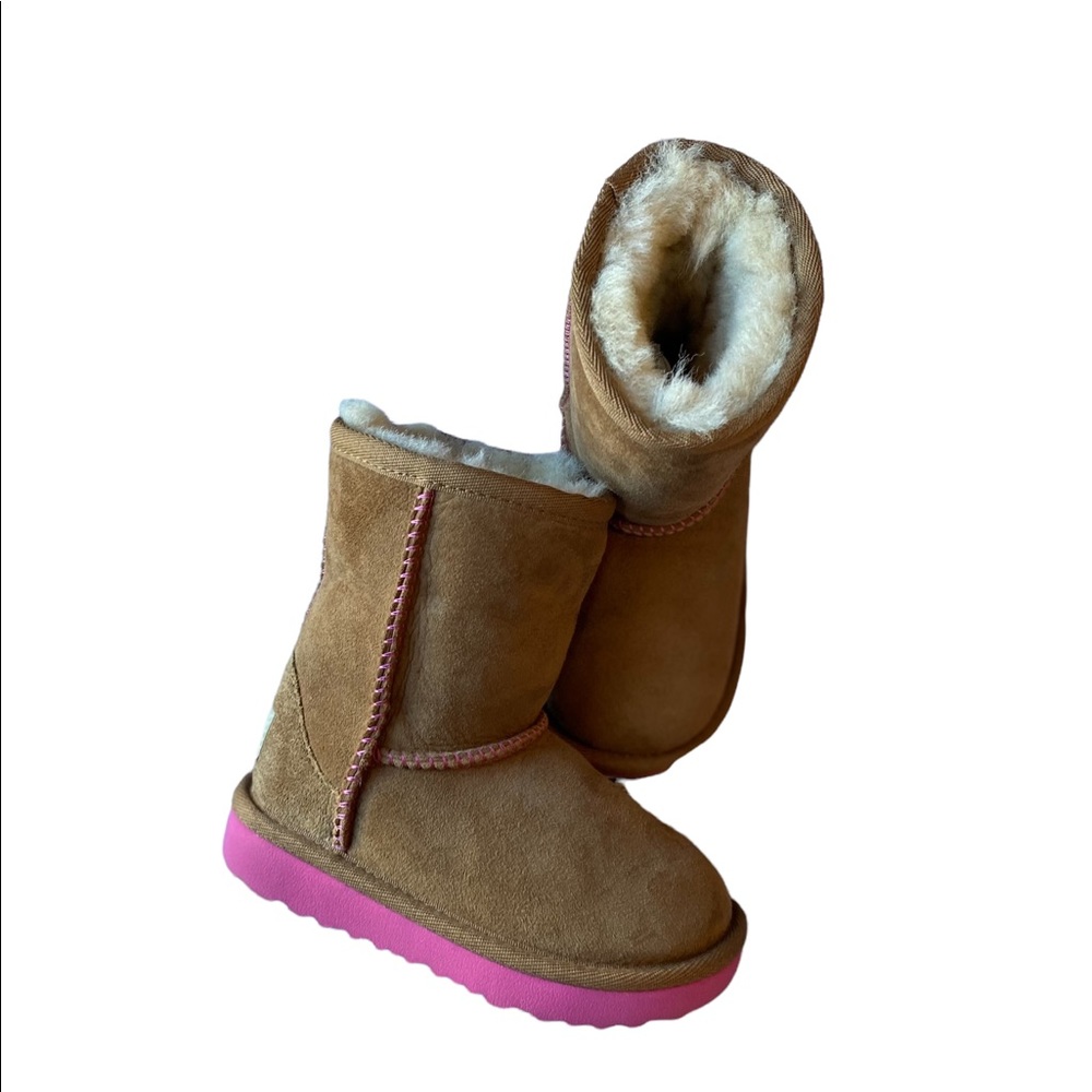 Toddler Ugg boots size 8